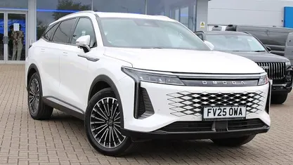 Used Omoda 9 449 HP (330 kW) 2025 SUV