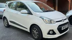 White Used 2016 Hyundai i10 Premium Hatchback | £9,488 (Fair price)