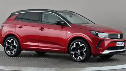 Used Vauxhall Grandland X Elite 131 HP (96 kW) 2023 Red SUV