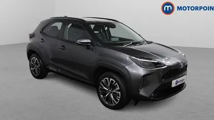 Used 2025 Toyota Yaris Hybrid Estate | £22,499 (Fair price)