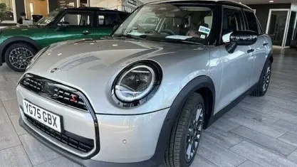 Used Mini Cooper Classic 150 kW (204 HP) 2025 Silver Hatchback