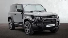 Used 2025 Land Rover Defender HSE Dynamic SUV | £71,995 (Super price)