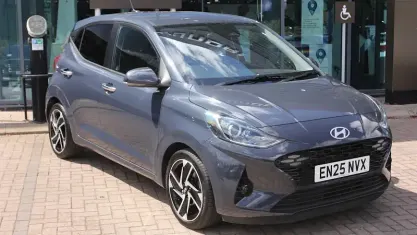 Used Hyundai i10 Premium 79 HP (58 kW) 2026 Hatchback