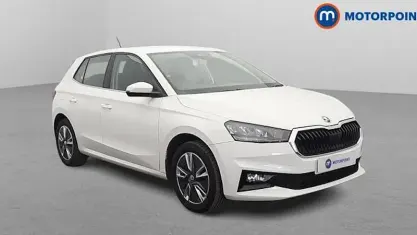Begagnad Skoda Fabia SE L 110 HK (80 kW) 2023 Vit Halvkombi