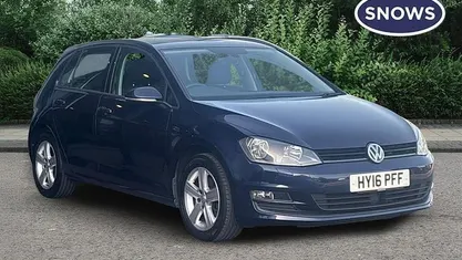 Used VW Golf VII Edition 125 HP (91 kW) 2016 Blue Hatchback