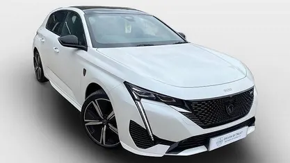 Used Peugeot 308 GTi 131 HP (96 kW) 2023 White Hatchback