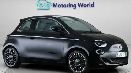 Used Fiat 500e La Prima 86 kW (118 HP) 2022 Black Hatchback