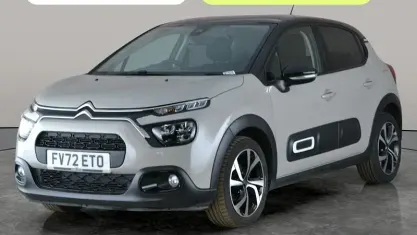 Used Citroën C3 Shine 102 HP (75 kW) 2022 Beige Hatchback