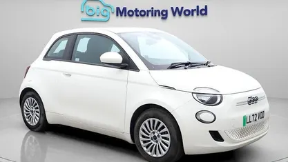 Used Fiat 500e Action 69 kW (95 HP) 2022 White Hatchback