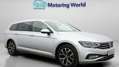 Used VW Passat SEL 150 HP (110 kW) 2023 Estate