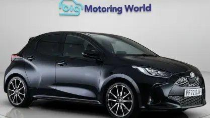 Used Toyota Yaris Sport 116 HP (85 kW) 2022 Black Hatchback