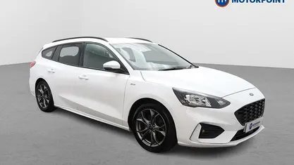 Used Ford Focus ST-Line 120 HP (88 kW) 2020 White Estate