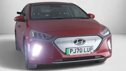 Used Hyundai Ioniq Premium 100 kW (136 HP) 2020 Red Hatchback