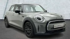 Used 2021 Mini Cooper Classic Hatchback | £15,495 (Fair price)