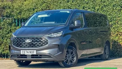 Used Ford Tourneo Titanium 136 HP (100 kW) 2024 Grey MPV