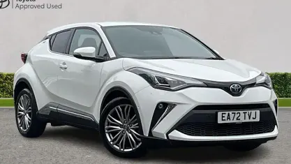 Used Toyota C-HR 122 HP (89 kW) 2023 White SUV