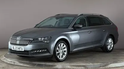 Used Skoda Superb SE Technology 150 HP (110 kW) 2023 Estate
