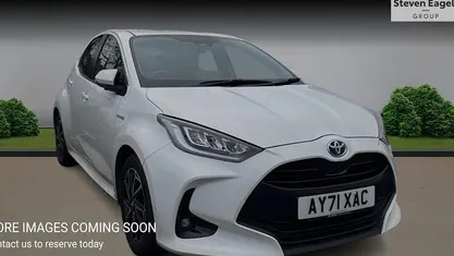 Used Toyota Yaris Hybrid Design 116 HP (85 kW) 2026 Hatchback