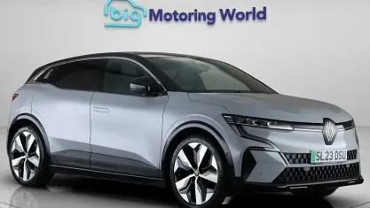 Usado Renault Megane E-Tech Techno 160 kW (218 HP) 2023 Cinzento Citadino