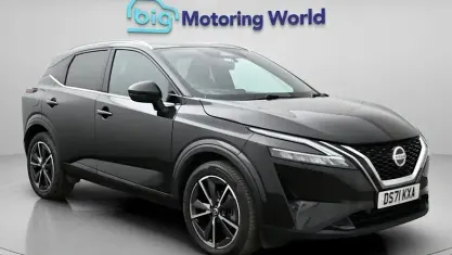 Begagnad Nissan Qashqai S 140 HK (102 kW) 2022 Svart SUV