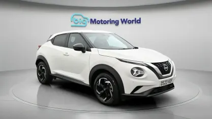 Used Nissan Juke N-Connecta 114 HP (83 kW) 2023 White SUV