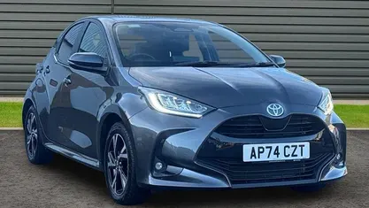 Used Toyota Yaris Hybrid Design 116 HP (85 kW) 2026 Hatchback