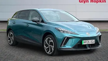 New MG MG4 EV 319 kW (435 HP) 2026 Green Hatchback