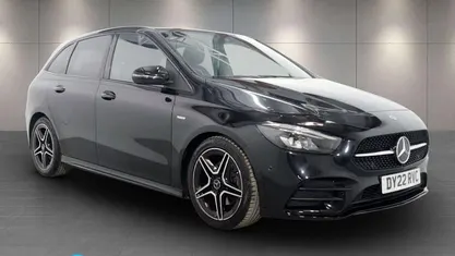 Used Mercedes B200 Executive 163 HP (119 kW) 2022 Black MPV