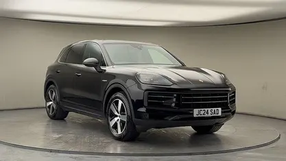 Used Porsche Cayenne 470 HP (345 kW) 2024 SUV
