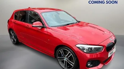 Used BMW 120 Efficient Dynamics 190 HP (139 kW) 2018 Red Hatchback