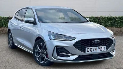 Used 2025 Ford Focus ST-Line Hatchback | £18,699 (Super price)