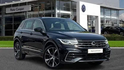 Used VW Tiguan R-line 245 HP (180 kW) 2023 Black SUV