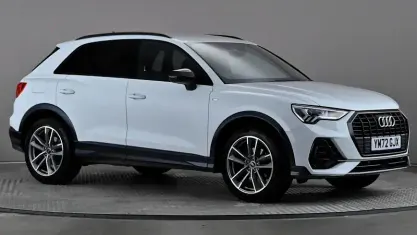 Used Audi Q3 Black Edition 150 HP (110 kW) 2022 White SUV