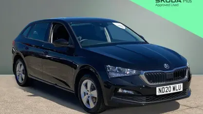 Begagnad Skoda Scala SE 116 HK (85 kW) 2020 Svart Halvkombi