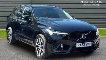 Used Volvo XC60 Plus 250 HP (183 kW) 2022 Black SUV
