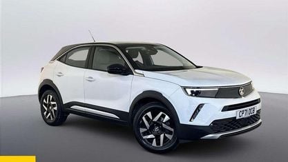 Second-hand Vauxhall Mokka Edition 101 CP (74 kW) 2022 Alb SUV