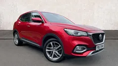 Red Used 2022 MG HS Excite SUV | £15,774 (Fair price)