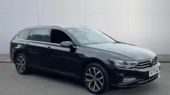 Used 2024 VW Passat SEL Estate | £19,941 (Fair price)