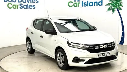 Used 2025 Dacia Sandero Essentiel Hatchback | £10,450 (Super price)