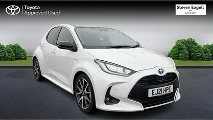 Used Toyota Yaris Hybrid 116 HP (85 kW) 2021 Hatchback