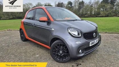 Używany Smart ForFour Edition #1 90 KM (66 kW) 2015 Szary Hatchback