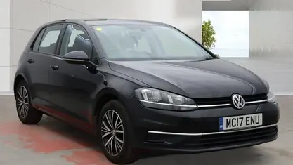 Used VW Golf VII SE 125 HP (91 kW) 2017 Black Hatchback