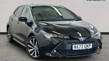 Używany Toyota Corolla Design 122 KM (89 kW) 2022 Czarny Hatchback