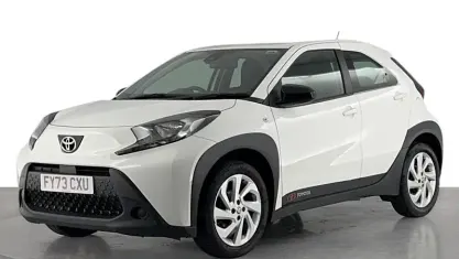 Used Toyota Aygo X PURE 72 HP (52 kW) 2025 SUV