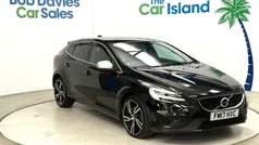 Used 2017 Volvo V40 R-Design Pro Hatchback | £11,000 (Fair price)