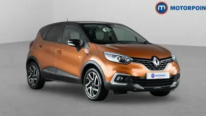 Begagnad Renault Captur Iconic 90 HK (66 kW) 2019 Orange SUV