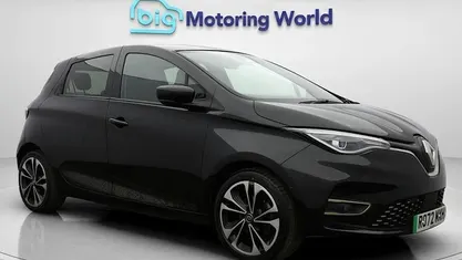 Used Renault Zoe Iconic 100 kW (136 HP) 2023 Black Hatchback