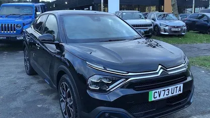 Used Citroën e-C4 Shine 100 kW (136 HP) 2023 Black Sedan