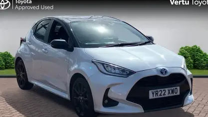 Used Toyota Yaris Hybrid 116 HP (85 kW) 2021 Hatchback