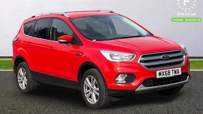 Begagnad Ford Kuga Zetec 120 HK (88 kW) 2018 Röd SUV